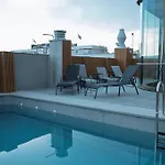 Hotel Mefolinkel Suits