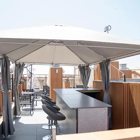 Mefolinkel Suits * Λορέτ Ντε Μαρ