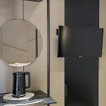 Mefolinkel Suits Готель *