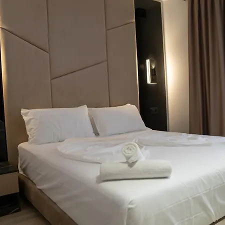 Hotel Mefolinkel Suits Lloret de Mar