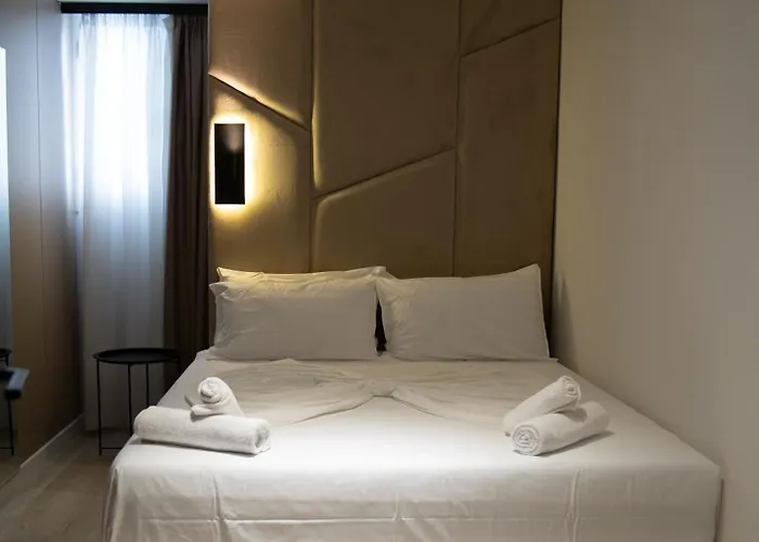 Mefolinkel Suits Hotel *