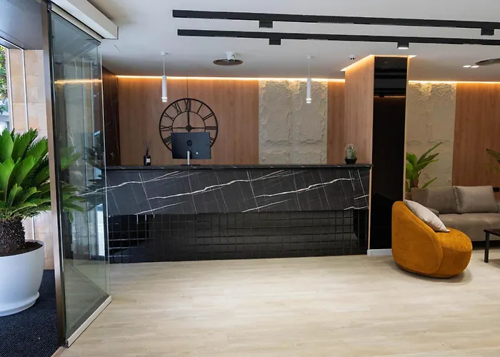 Hotel Mefolinkel Suits *