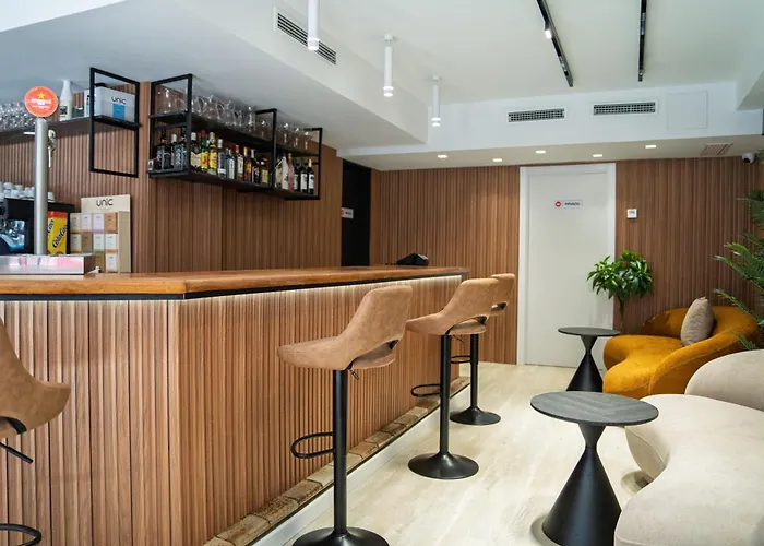 Mefolinkel Suits Hotell